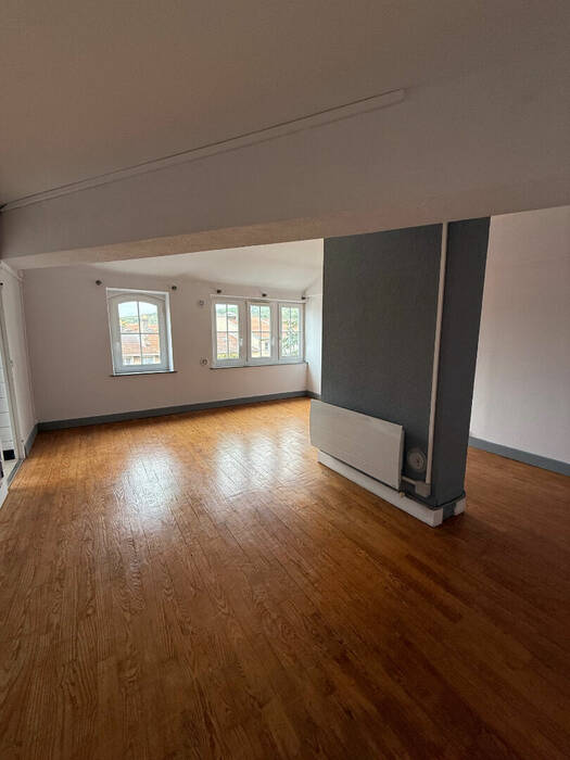 55825141d - Attribut alt par défaut.