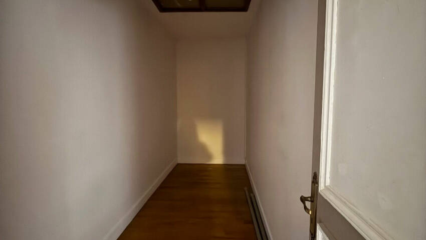 55825141l - Attribut alt par défaut.