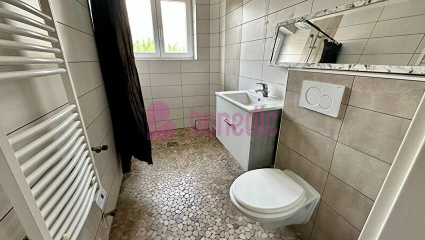 56010818k - Attribut alt par défaut.