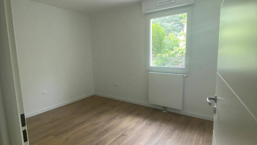 55745450j - Attribut alt par défaut.