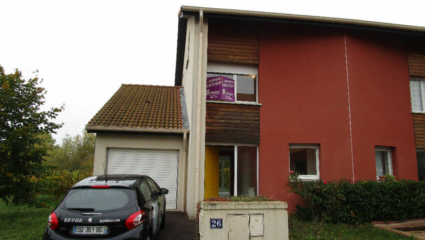 4254076a - Attribut alt par défaut.