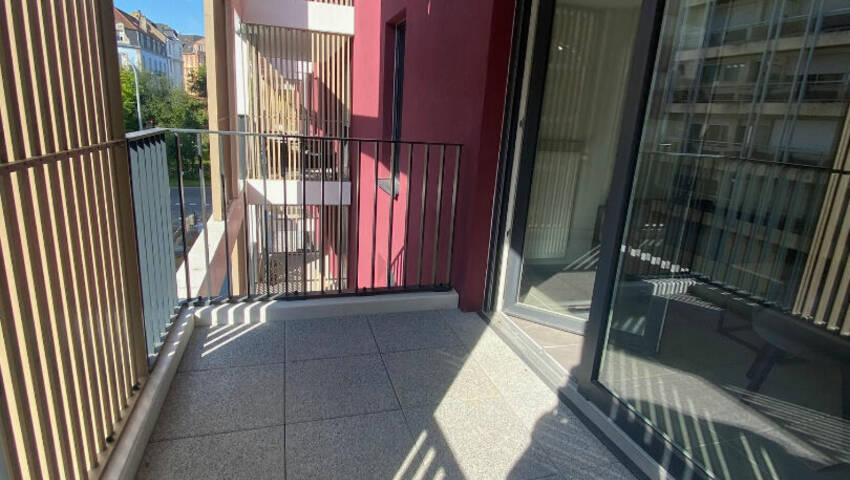 56134591e - Attribut alt par défaut.