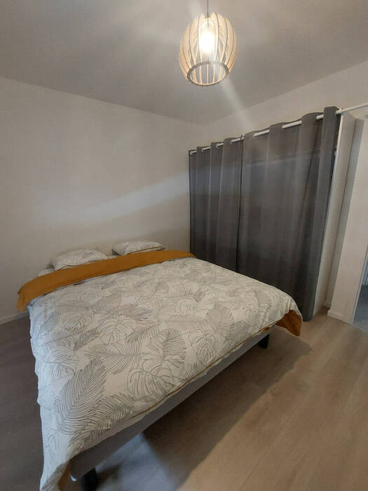 56134591g - Attribut alt par défaut.