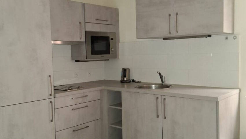 56174316d - Attribut alt par défaut.