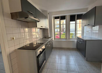 56280244a - Attribut alt par défaut.