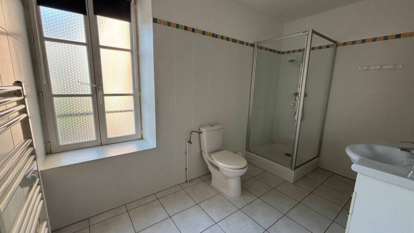 56280244e - Attribut alt par défaut.