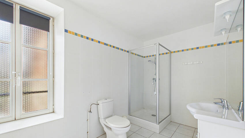 56280244f - Attribut alt par défaut.