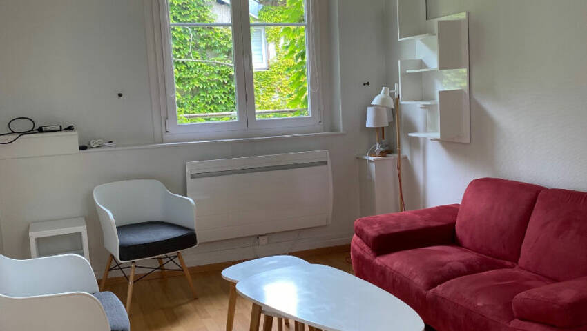 56174473c - Attribut alt par défaut.