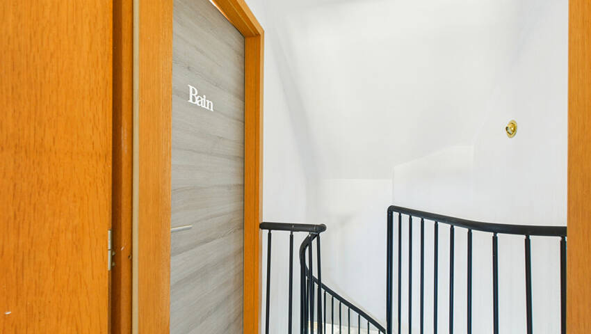 56414526d - Attribut alt par défaut.