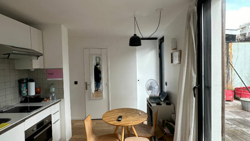 56430486a - Attribut alt par défaut.