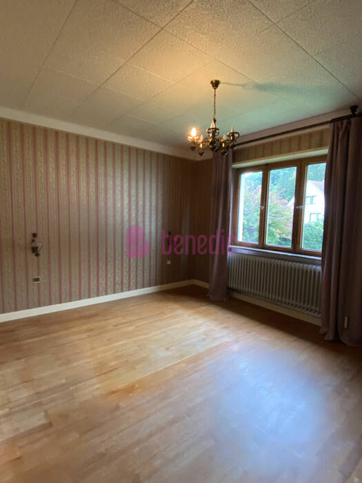 57077277d - Attribut alt par défaut.