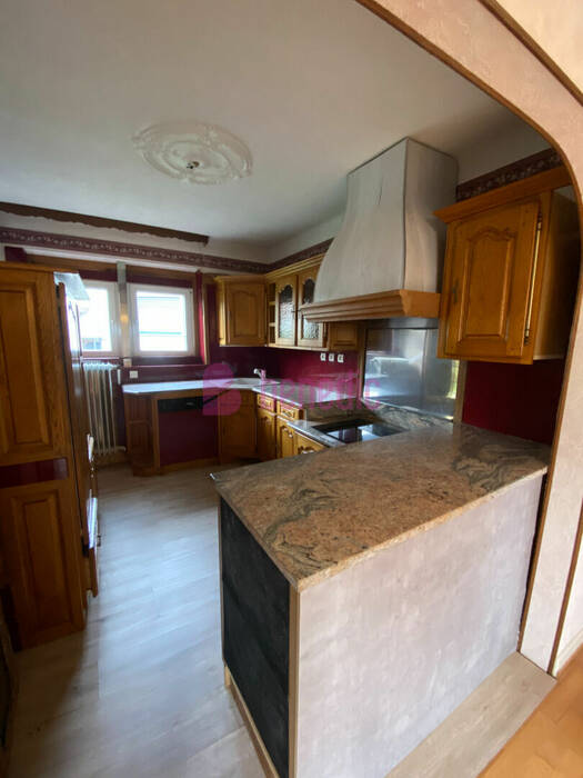 57077277e - Attribut alt par défaut.