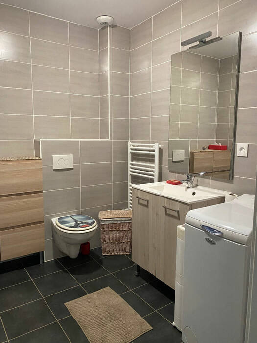 57070647l - Attribut alt par défaut.