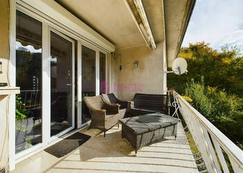 56394475c - Attribut alt par défaut.