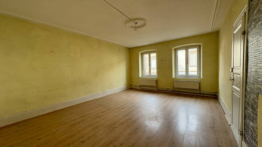 57071702a - Attribut alt par défaut.