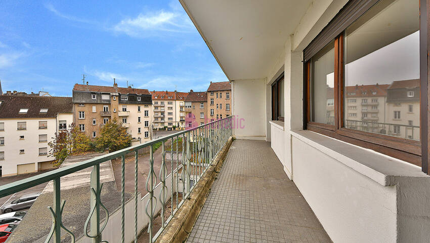 57192871j - Attribut alt par défaut.