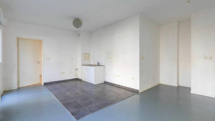 57304718c - Attribut alt par défaut.