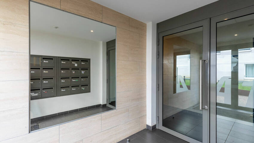 57304718q - Attribut alt par défaut.