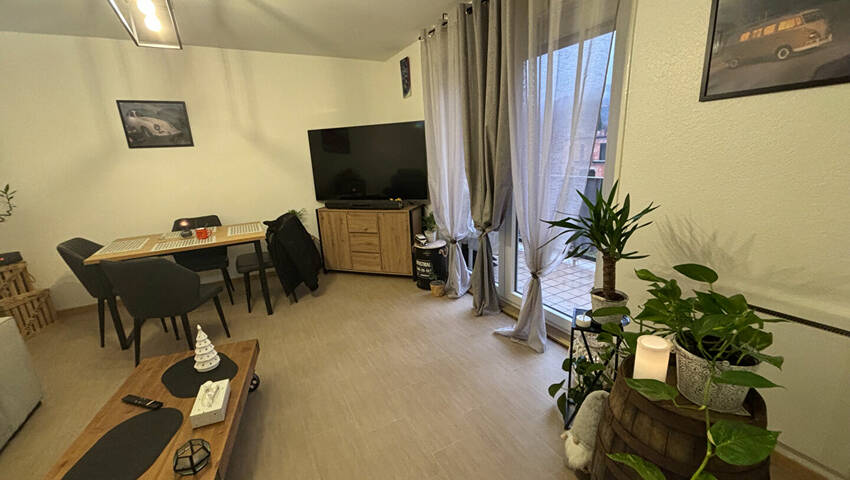 48166361g - Attribut alt par défaut.