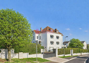 57521252b - Attribut alt par défaut.