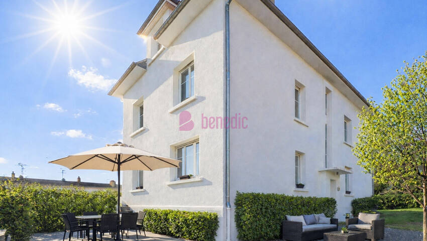 57521252e - Attribut alt par défaut.