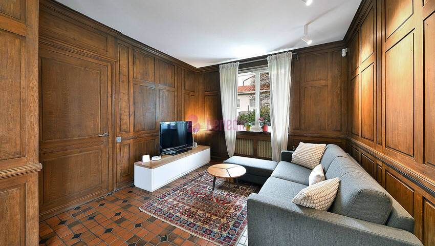 57521252k - Attribut alt par défaut.