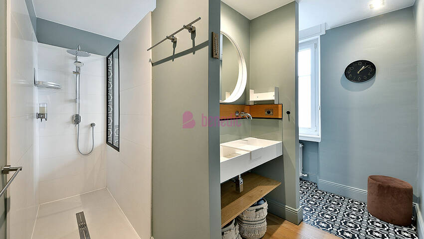 57521252p - Attribut alt par défaut.