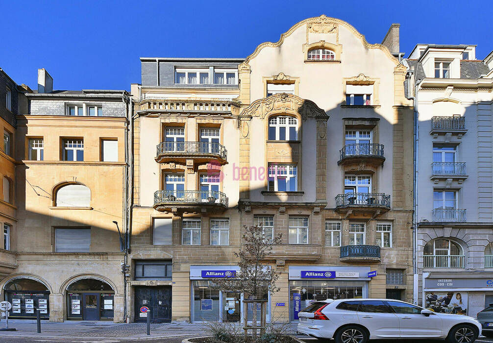 55694210h - Attribut alt par défaut.