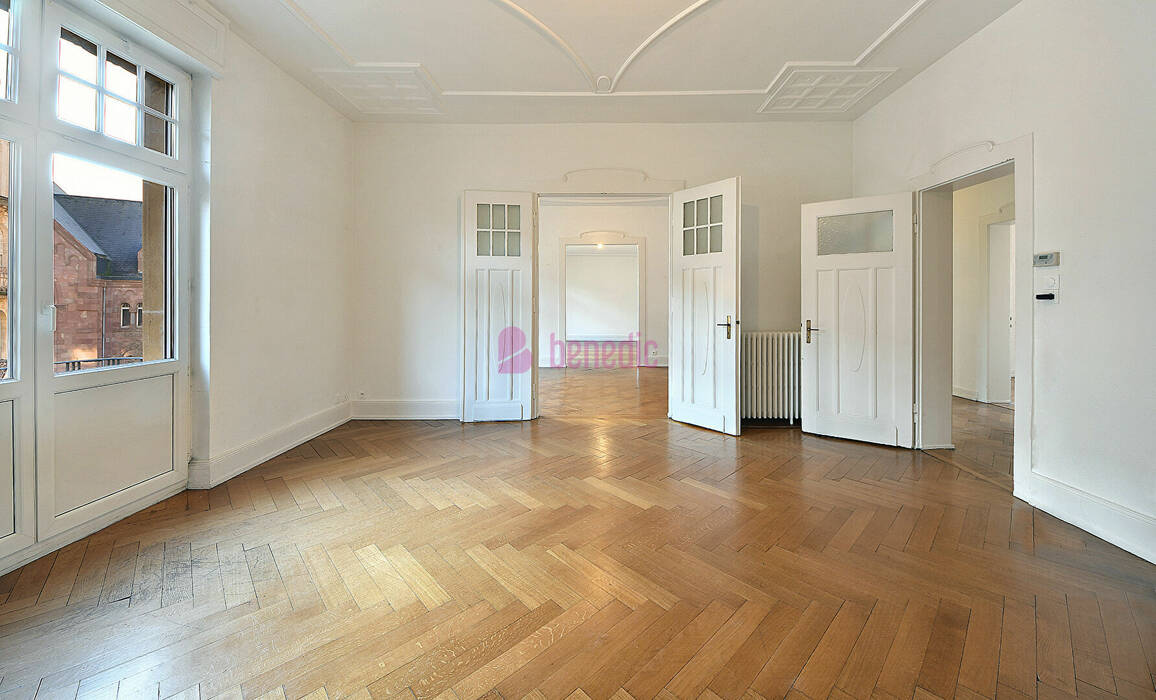 55694210n - Attribut alt par défaut.