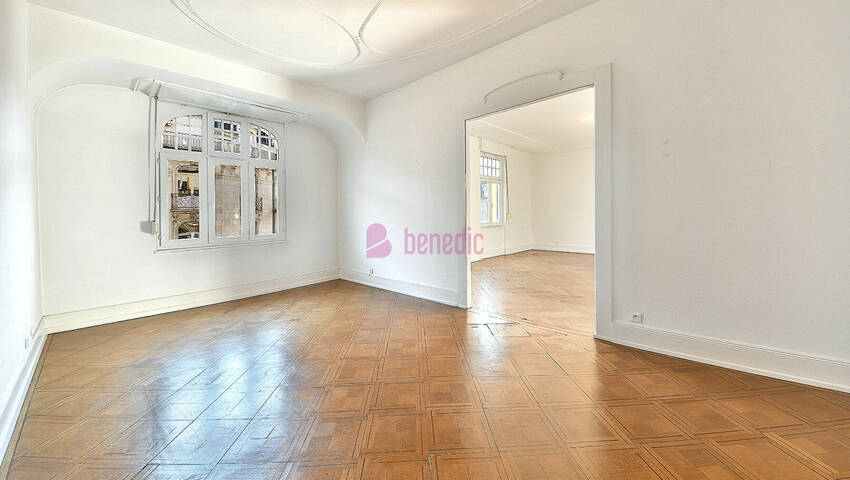 55694210o - Attribut alt par défaut.