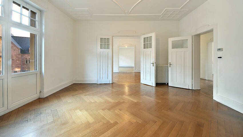 55694210x - Attribut alt par défaut.