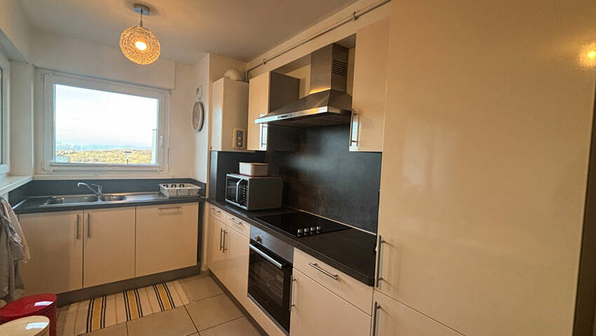 57750395c - Attribut alt par défaut.