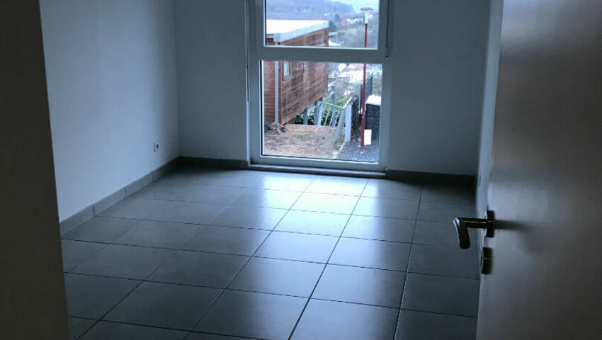 57750395h - Attribut alt par défaut.