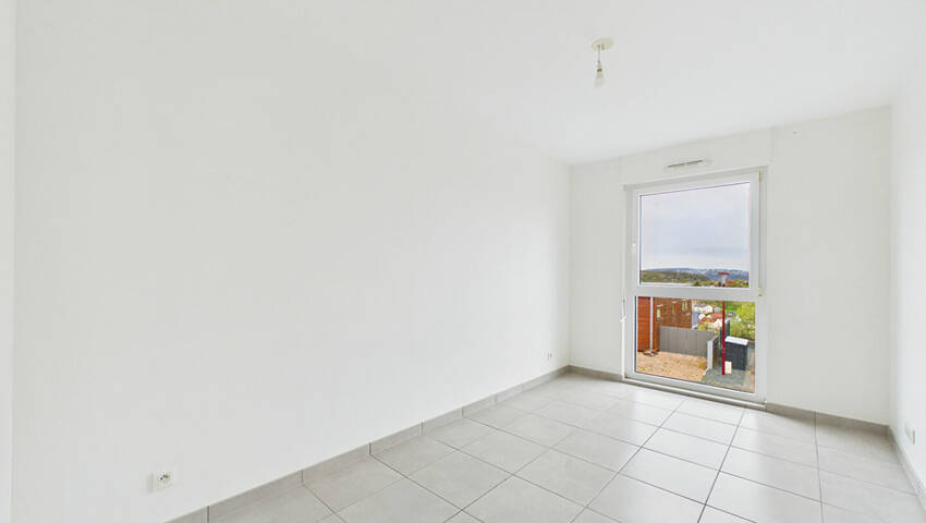 57750395g - Attribut alt par défaut.