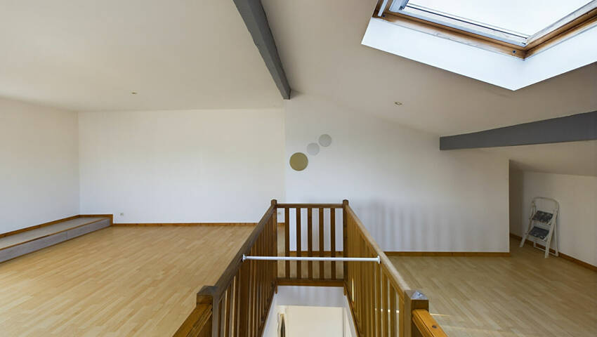 37204333d - Attribut alt par défaut.