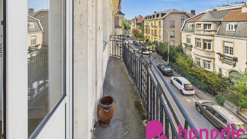 11885324c - Attribut alt par défaut.