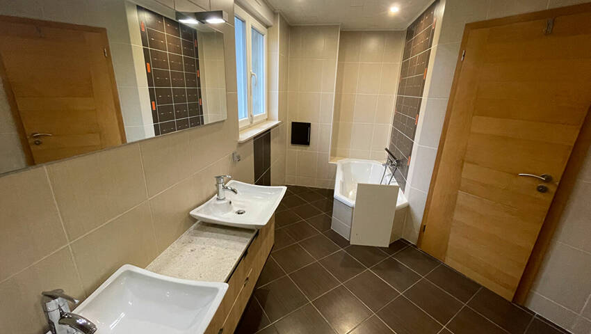 57012813c - Attribut alt par défaut.