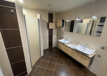 57012813d - Attribut alt par défaut.