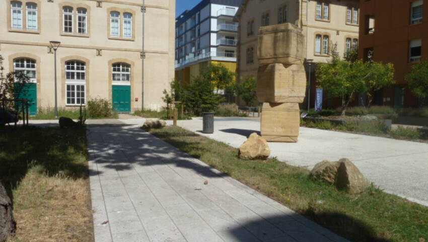 36282314h - Attribut alt par défaut.