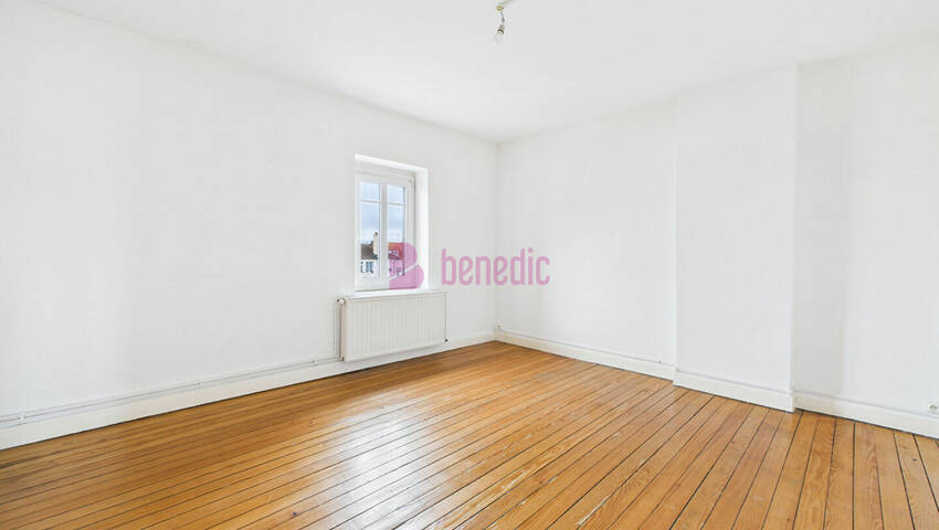 57771361f - Attribut alt par défaut.