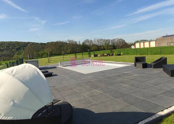 57947661b - Attribut alt par défaut.