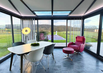 57947661c - Attribut alt par défaut.