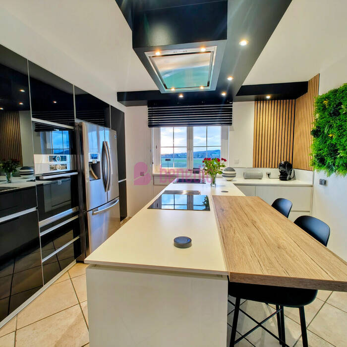 57947661d - Attribut alt par défaut.