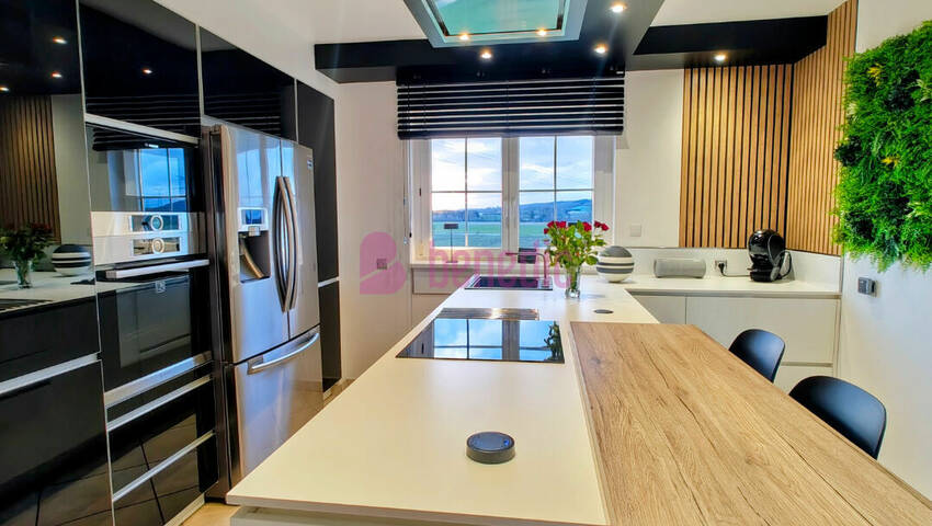 57947661e - Attribut alt par défaut.