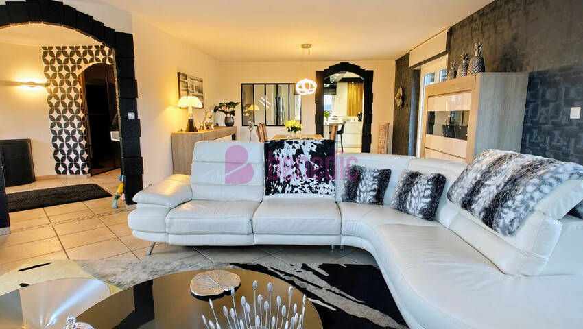 57947661j - Attribut alt par défaut.