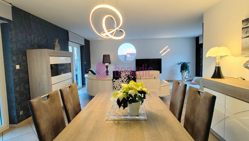 57947661k - Attribut alt par défaut.