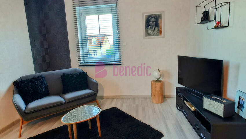 57947661m - Attribut alt par défaut.