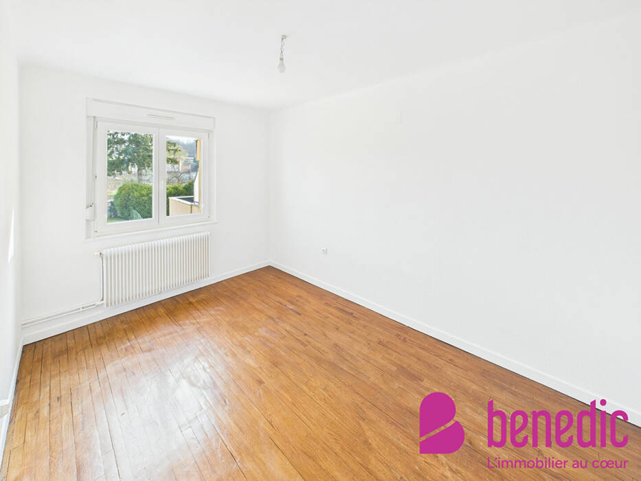 57880377n - Attribut alt par défaut.