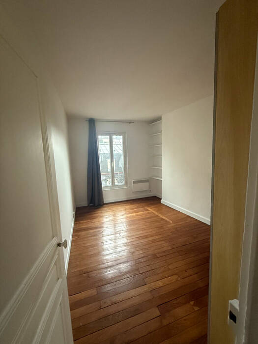 58056399d - Attribut alt par défaut.