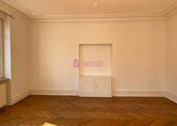 58067816c - Attribut alt par défaut.